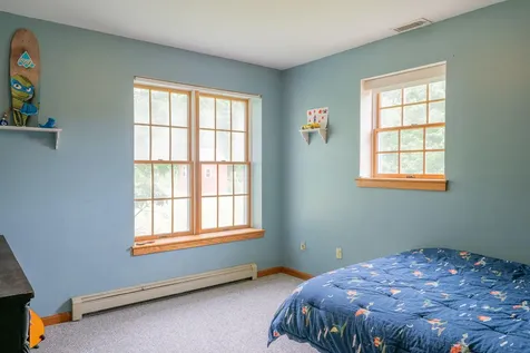 60 Oak Creek Buxton ME 04093