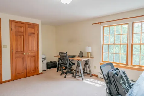 60 Oak Creek Buxton ME 04093