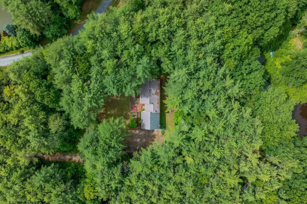 31 Brand Road Windham ME 04062