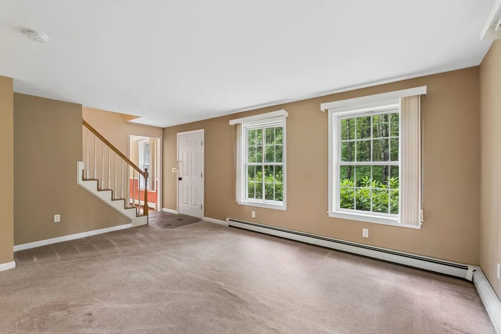 31 Brand Road Windham ME 04062
