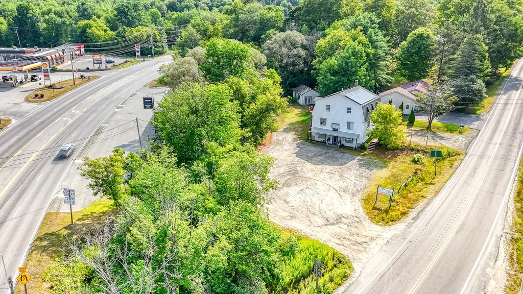 14 Granite Hill Road Manchester ME 04351