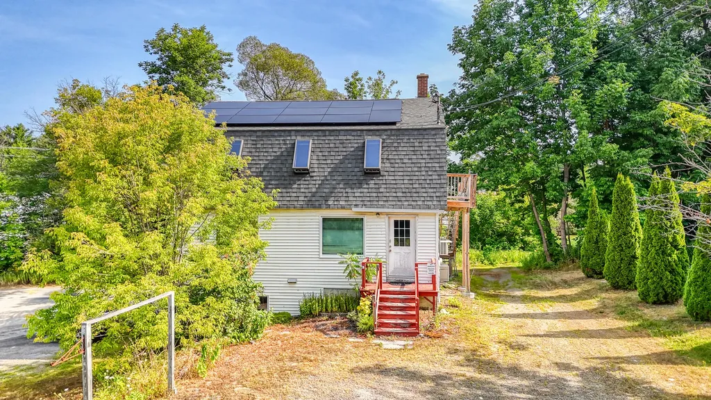 14 Granite Hill Road Manchester ME 04351