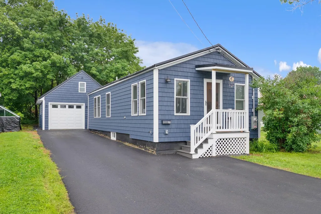 4 Broad Street Waterville ME 04901