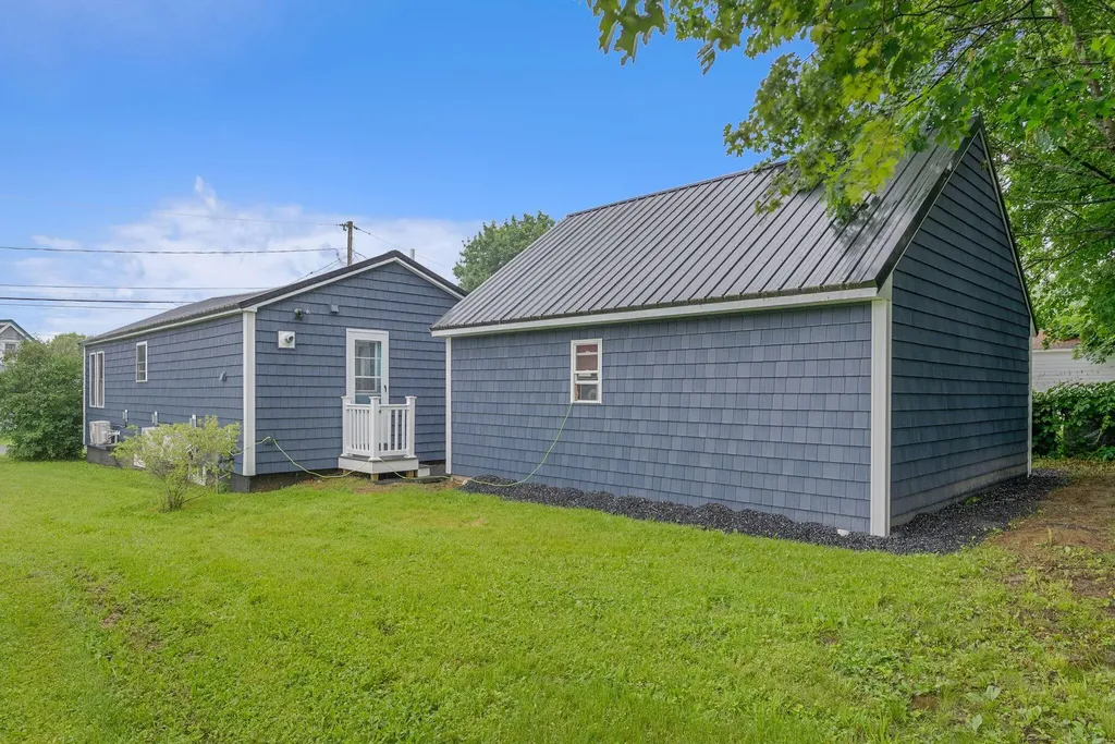 4 Broad Street Waterville ME 04901