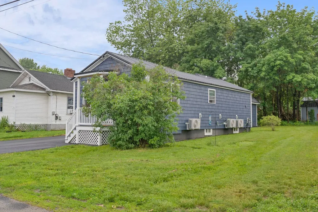 4 Broad Street Waterville ME 04901