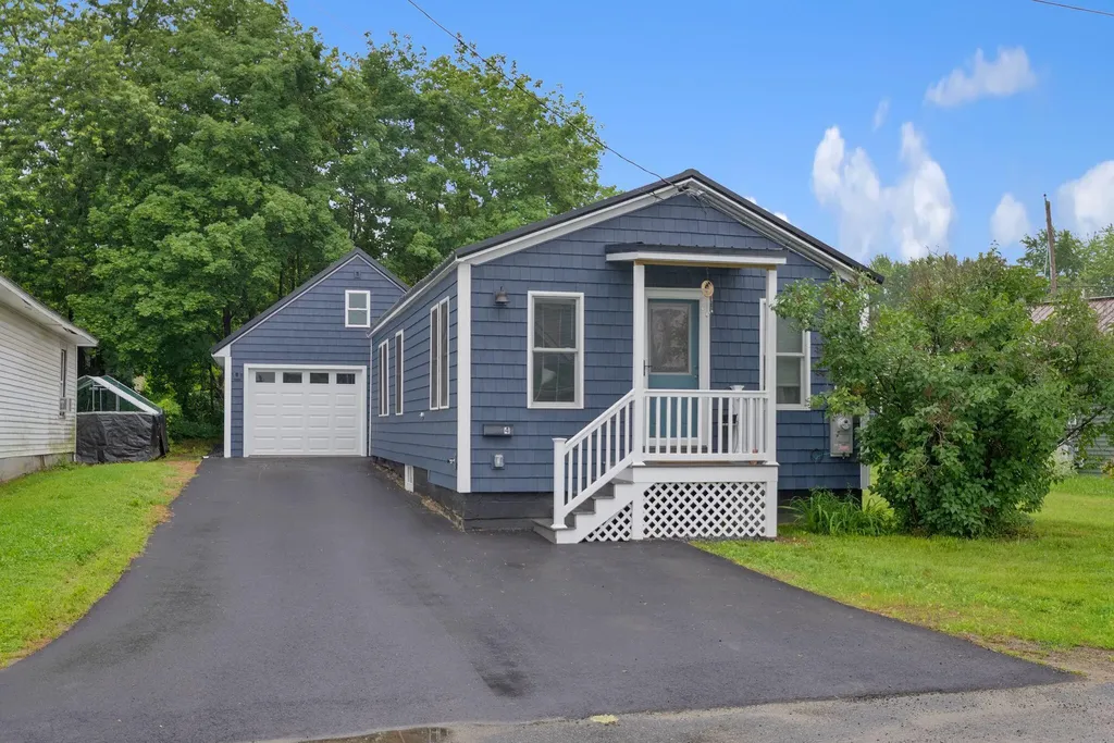 4 Broad Street Waterville ME 04901