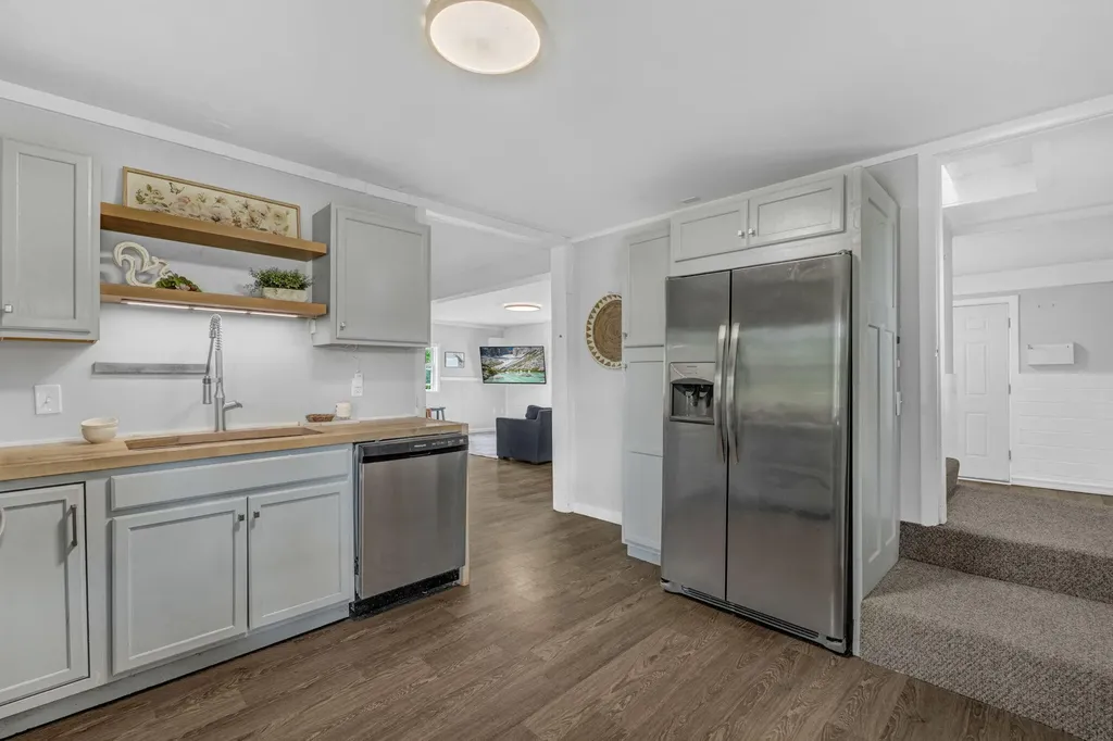 964 Allen Pond Road Greene ME 04236
