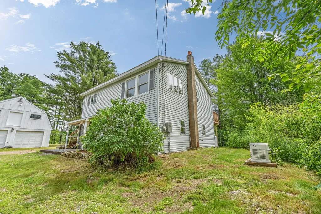 964 Allen Pond Road Greene ME 04236