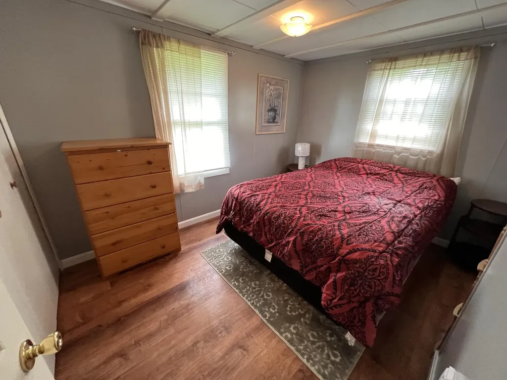 11 Depot Street Waldoboro ME 04572