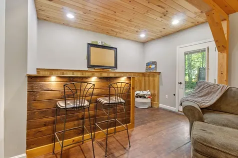 20 Swans Road Raymond ME 04071