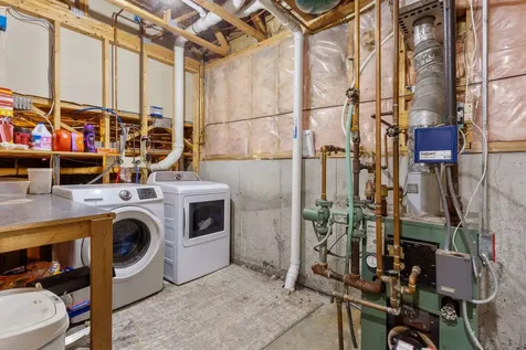 20 Swans Road Raymond ME 04071