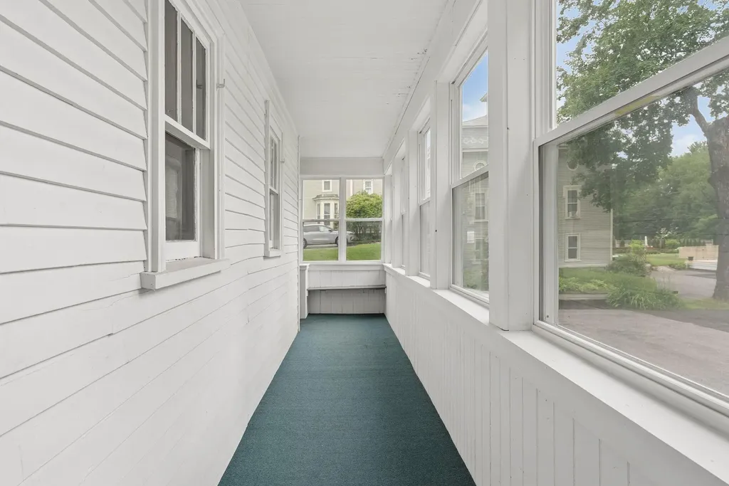 40 Summer Street Kennebunk ME 04043