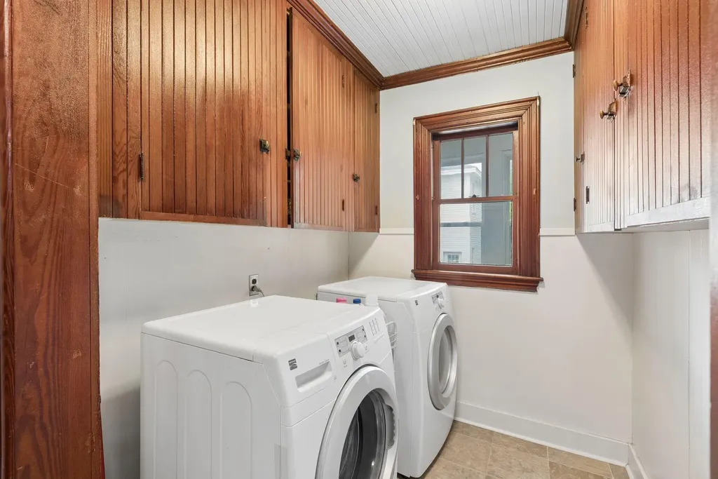 40 Summer Street Kennebunk ME 04043