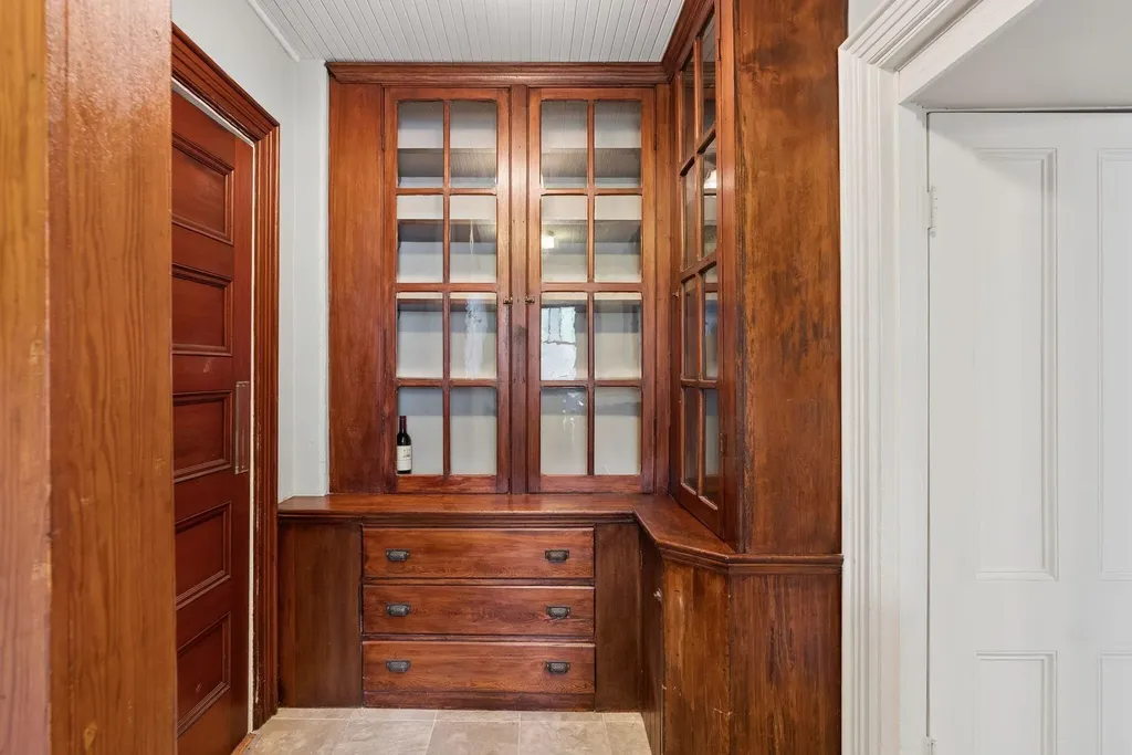 40 Summer Street Kennebunk ME 04043