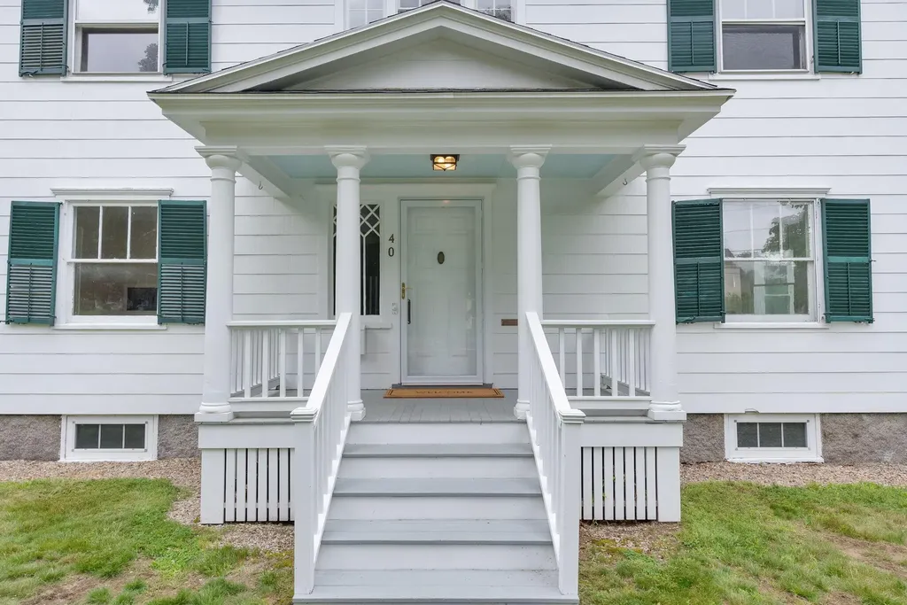 40 Summer Street Kennebunk ME 04043