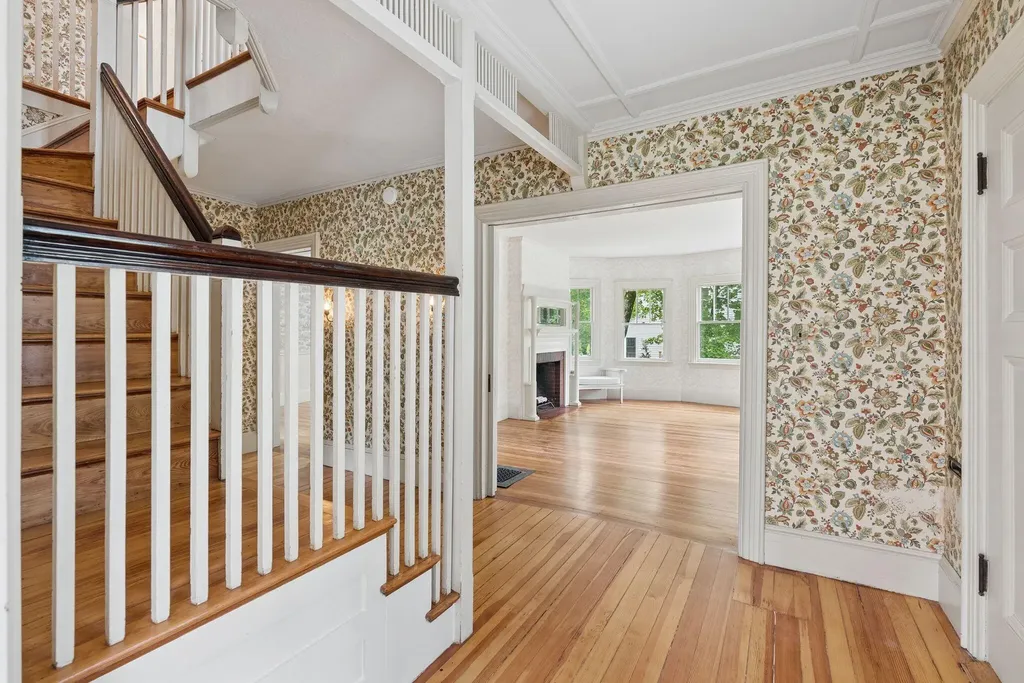 40 Summer Street Kennebunk ME 04043
