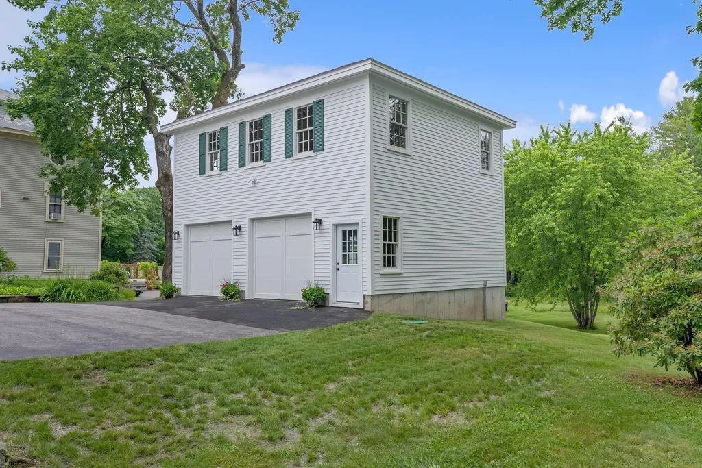 40 Summer Street Kennebunk ME 04043