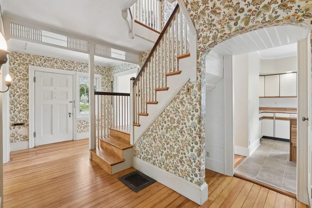40 Summer Street Kennebunk ME 04043