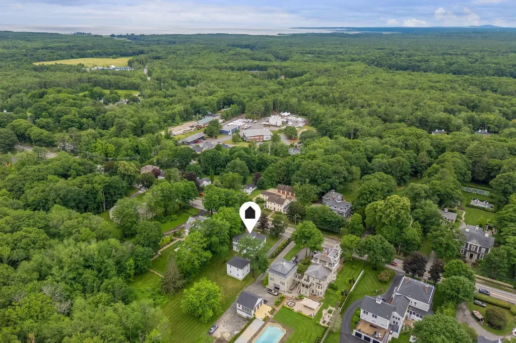 40 Summer Street Kennebunk ME 04043