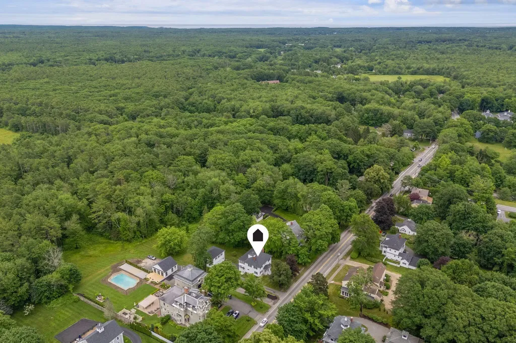 40 Summer Street Kennebunk ME 04043