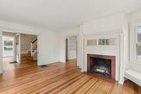40 Summer Street Kennebunk ME 04043