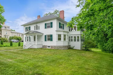 40 Summer Street Kennebunk ME 04043