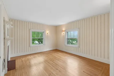 40 Summer Street Kennebunk ME 04043