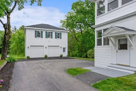 40 Summer Street Kennebunk ME 04043