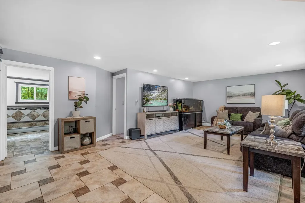 27 Hooper Pond Road Greene ME 04236
