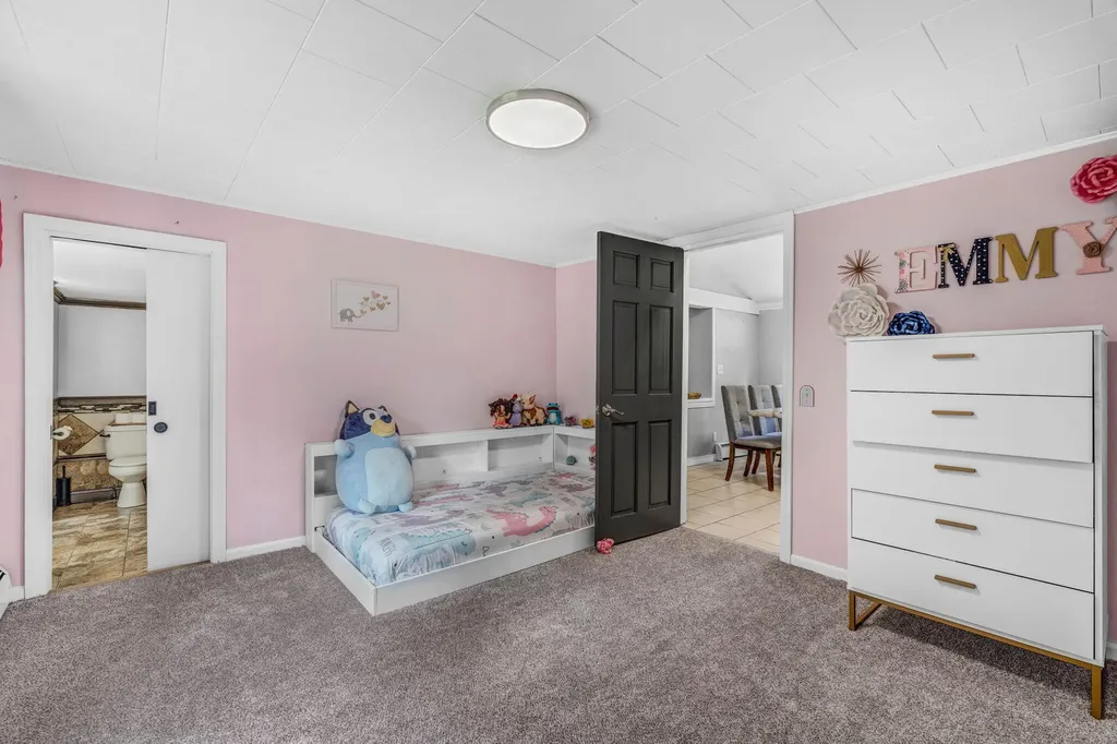 27 Hooper Pond Road Greene ME 04236