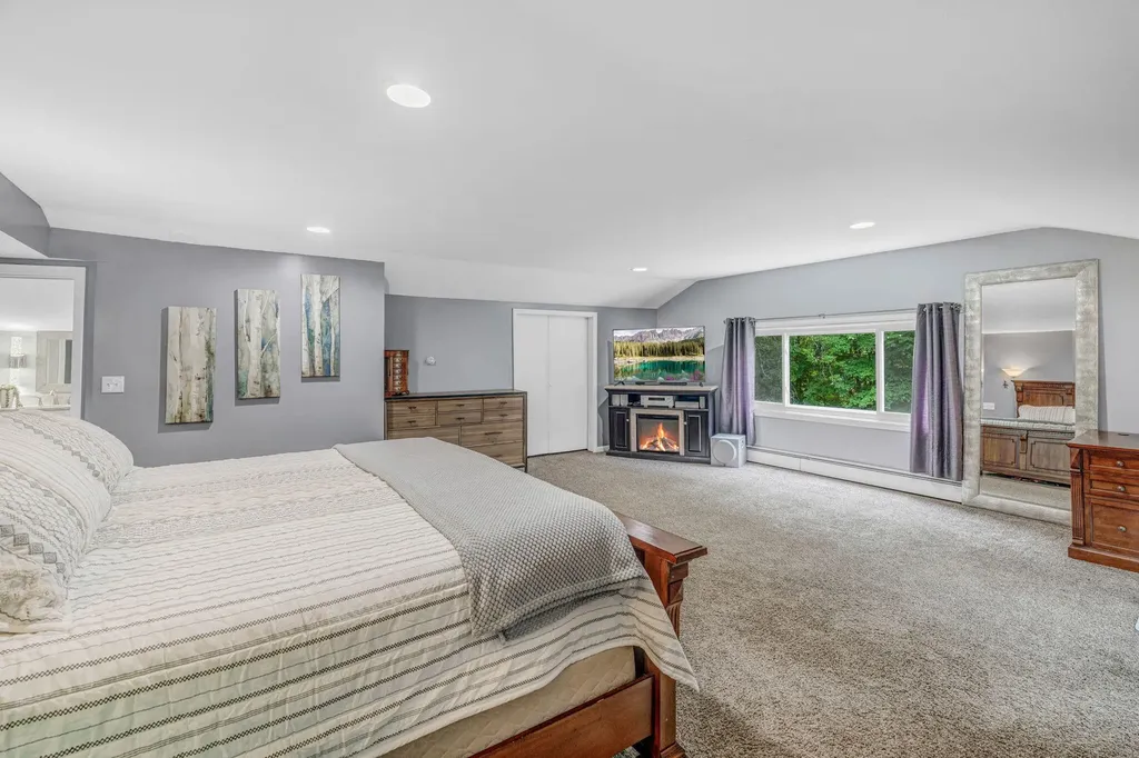 27 Hooper Pond Road Greene ME 04236