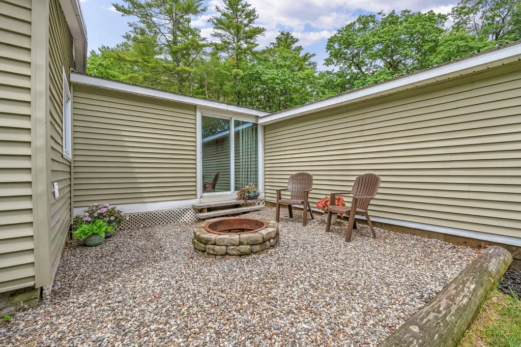 27 Hooper Pond Road Greene ME 04236