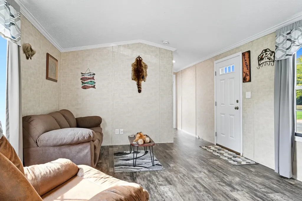 1107 Hill Road Clinton ME 04927