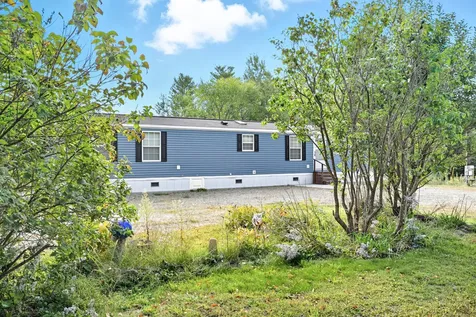 1107 Hill Road Clinton ME 04927
