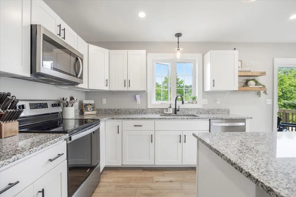 11 Belvedere Drive Windham ME 04062