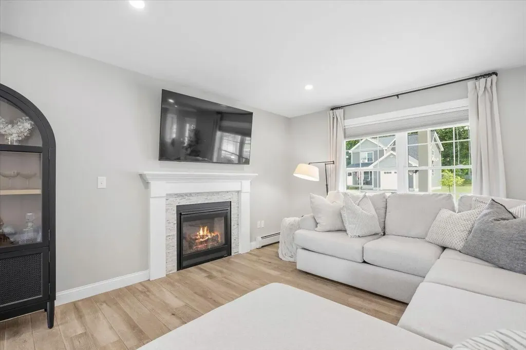 11 Belvedere Drive Windham ME 04062