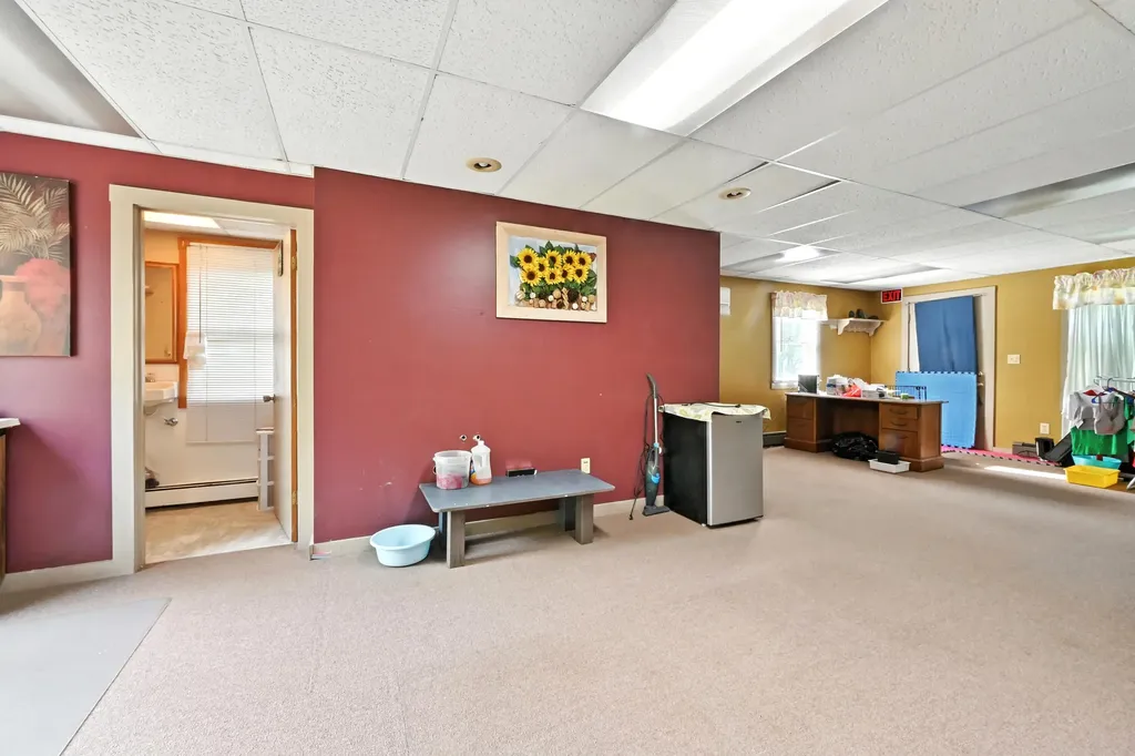14 Granite Hill Road Manchester ME 04351