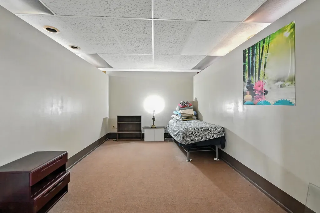 14 Granite Hill Road Manchester ME 04351