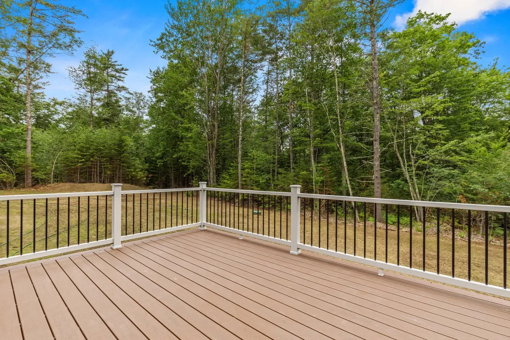 8 Salvato Lane Kennebunk ME 04043