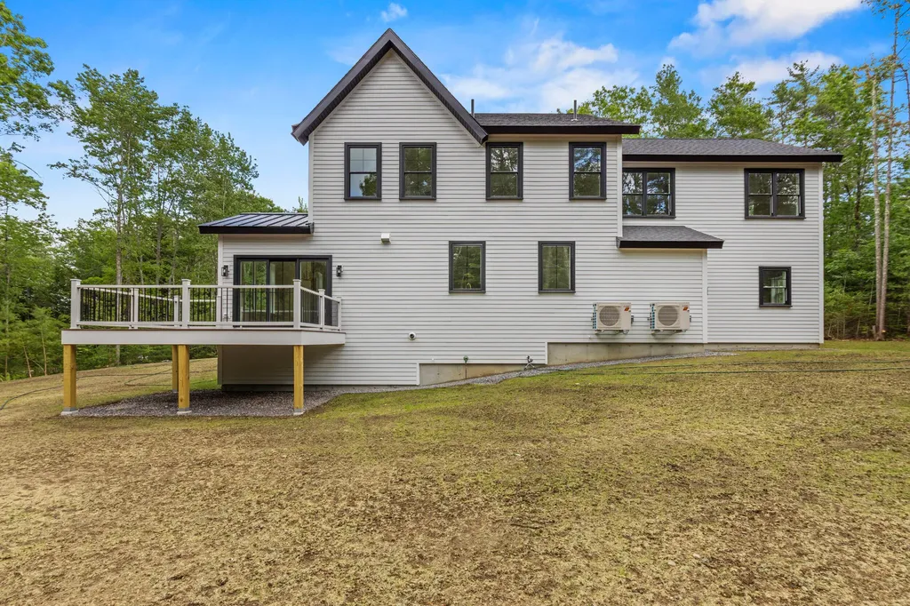 8 Salvato Lane Kennebunk ME 04043