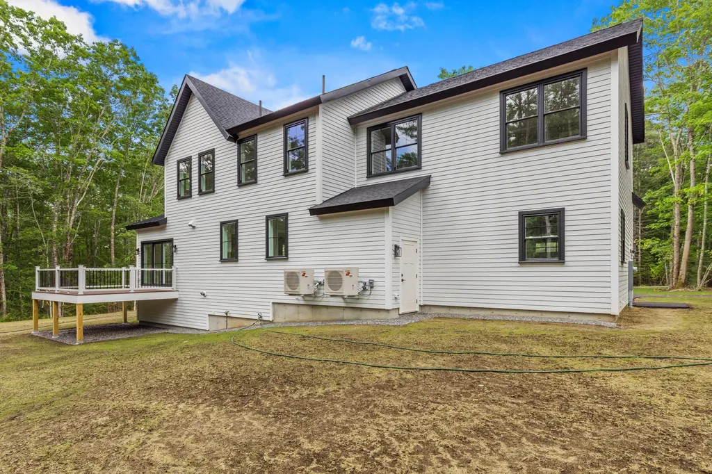 8 Salvato Lane Kennebunk ME 04043