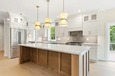 8 Salvato Lane Kennebunk ME 04043