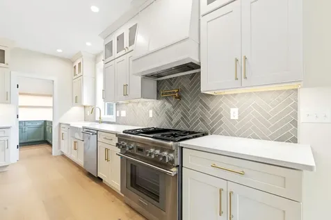 8 Salvato Lane Kennebunk ME 04043