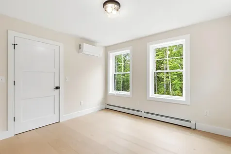 8 Salvato Lane Kennebunk ME 04043
