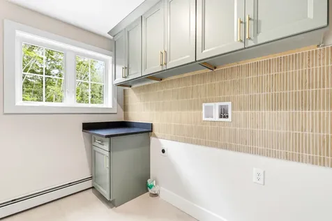 8 Salvato Lane Kennebunk ME 04043
