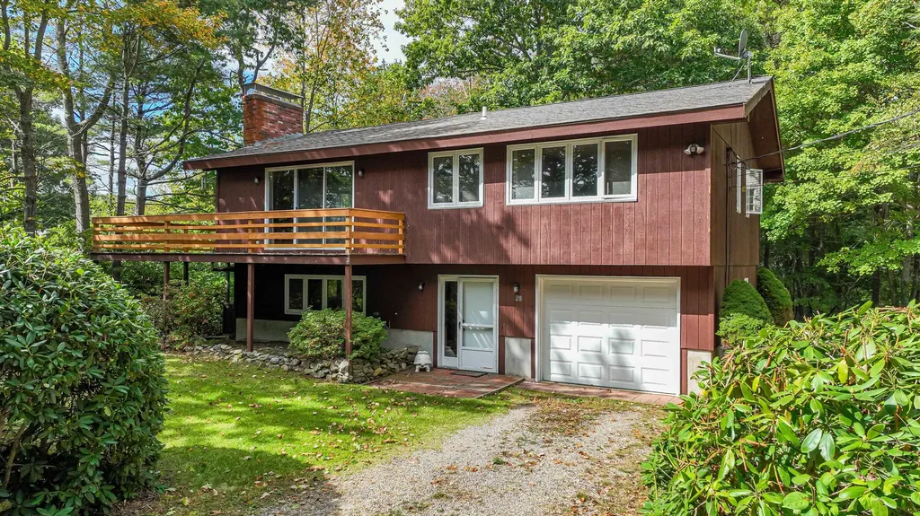 28 Ossipee Road York ME 03902