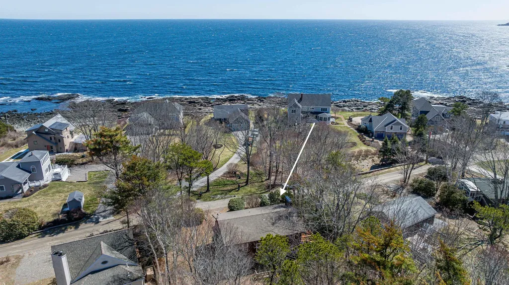 28 Ossipee Road York ME 03902
