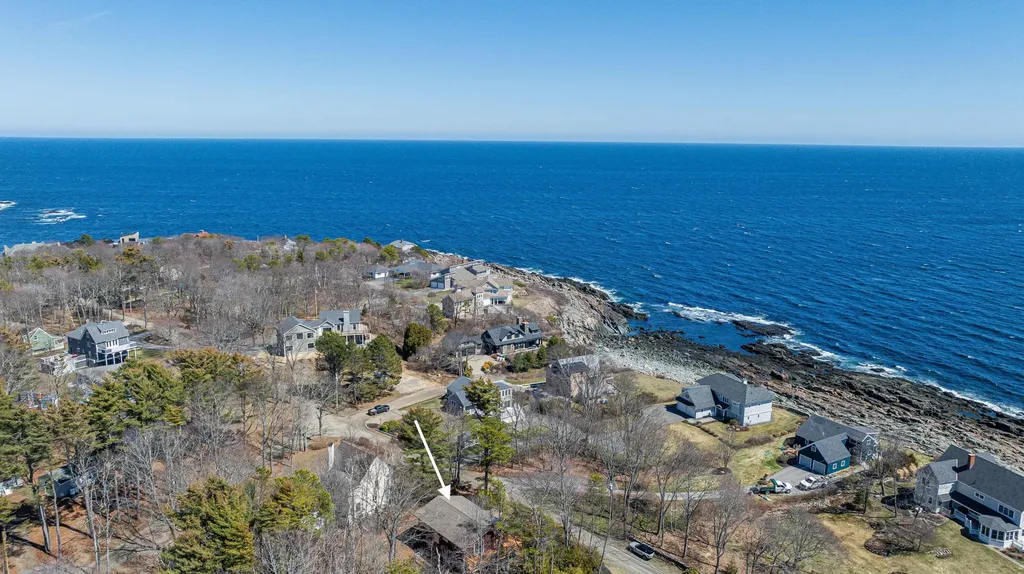 28 Ossipee Road York ME 03902