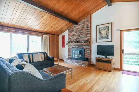 28 Ossipee Road York ME 03902