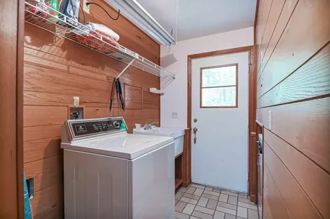 28 Ossipee Road York ME 03902